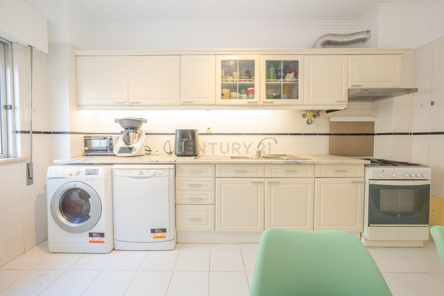 Fotografia 9 de Apartamento T2 nas Amoreiras/Bairro do Liceu, em Setúbal