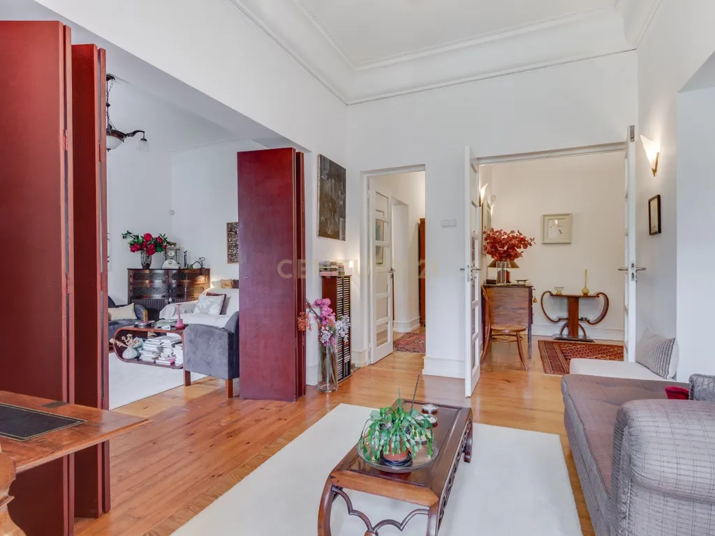 Espetacular T7 no Areeiro, Lisboa - 225m² de Conforto - Image 21