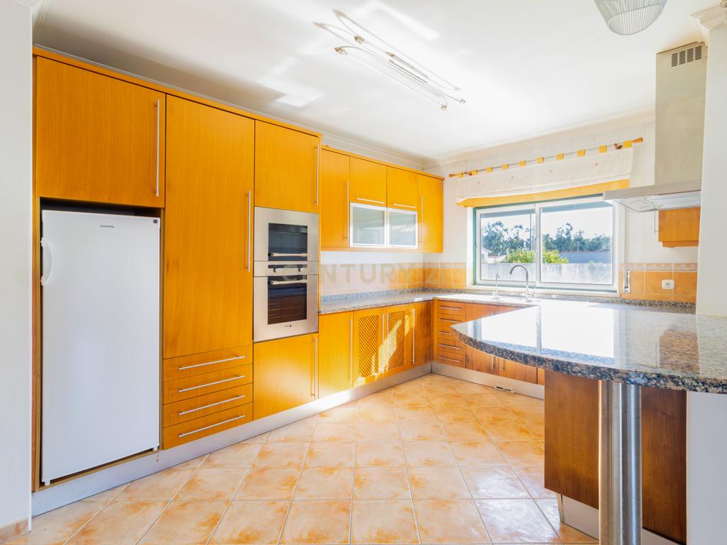 🏡 Moradia Térrea com Garagem para 2 carros - Image 13