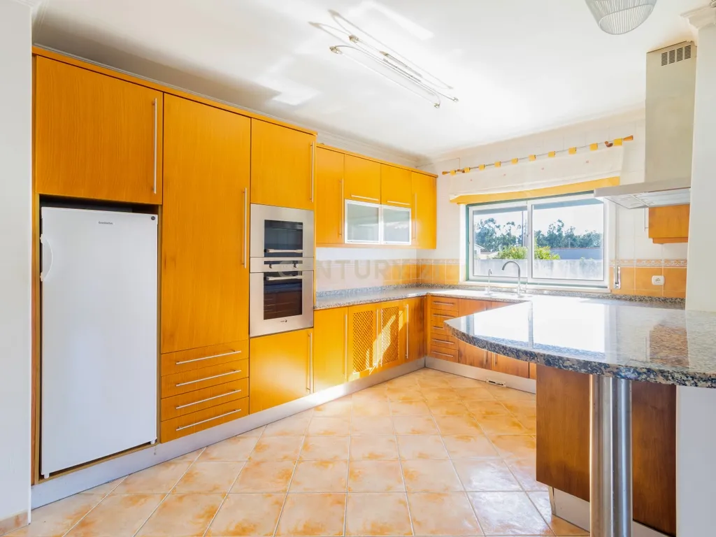 🏡 Moradia Térrea com Garagem para 2 carros - Image 13