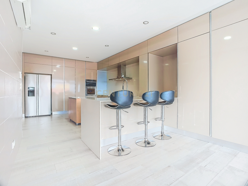Moradia T4 com Vista Mar | Ajuda da Bretanha | São Miguel - Image 15