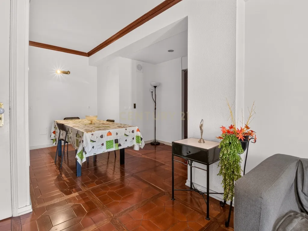 Apartamentos arrendados com 7,5% rentabilidade - Image 8