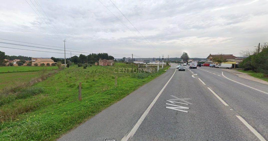 Land for sale in Alenquer, Portugal — €950,000
