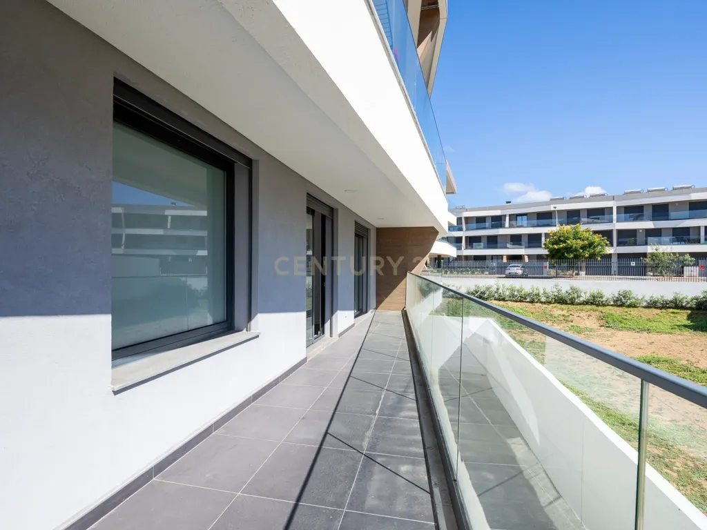 Magnífico apartamento T2 completamente novo a estrear - Image 12