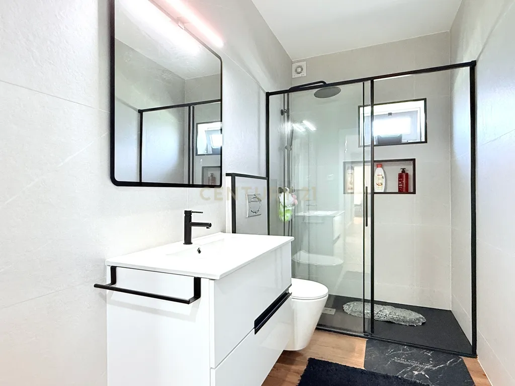 Apartamento T3 Povoa de Lanhoso/Permuta - Image 12