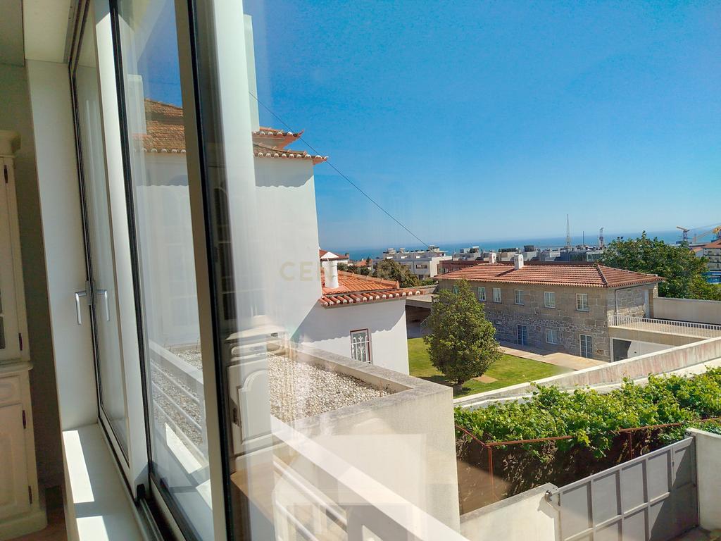 Apartamento com 2 quartos com vistas para o mar e excelente localização em  Viana do Castelo - Image 27