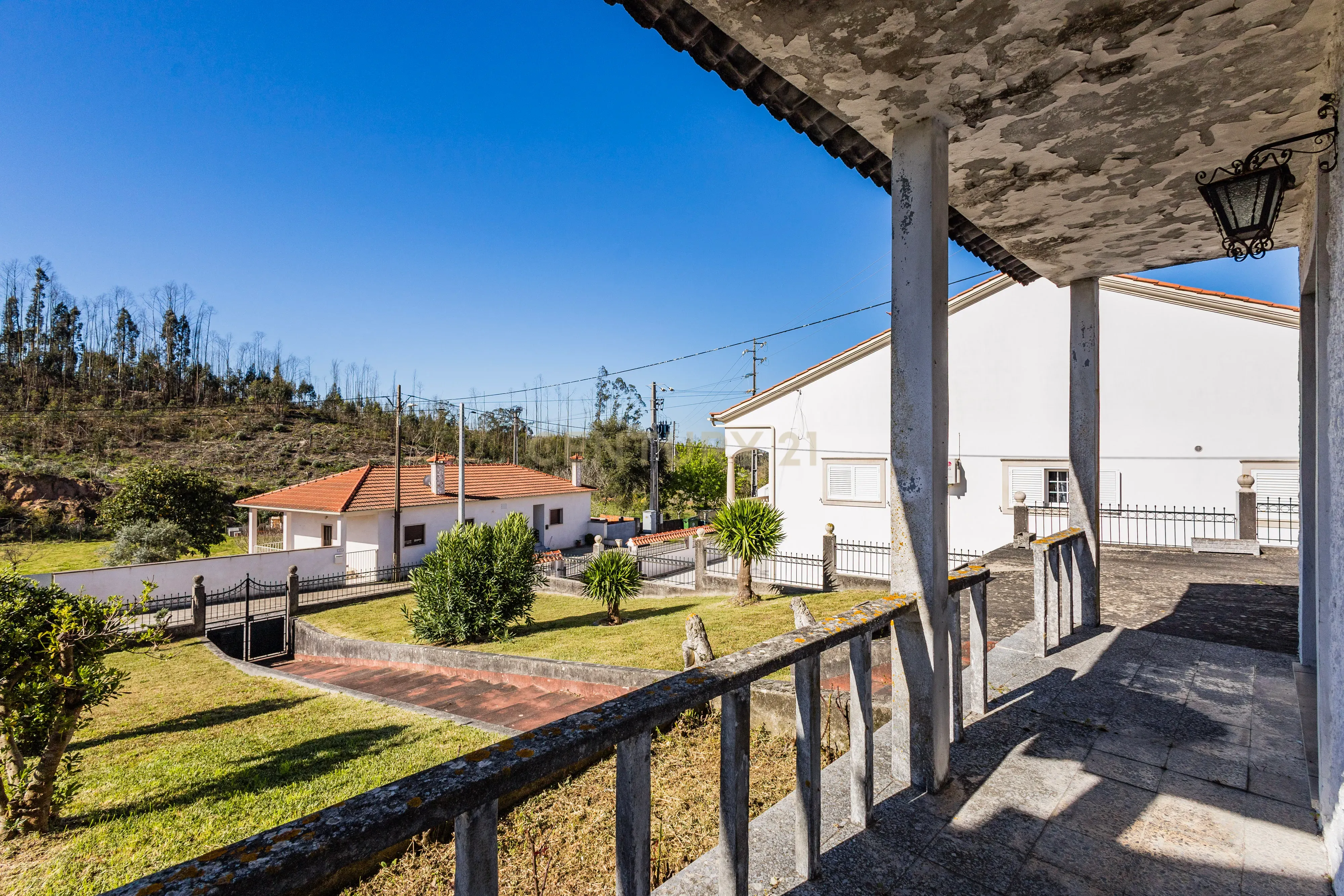 Moradia T2 + 1 - Image 15