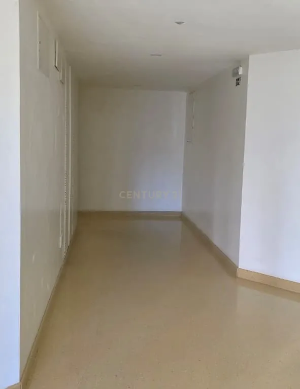 Arrenda-se apartamento T2 para 2º Andar com Elevador em Peniche edifício Berlenga. Se procura uma zona - Image 34