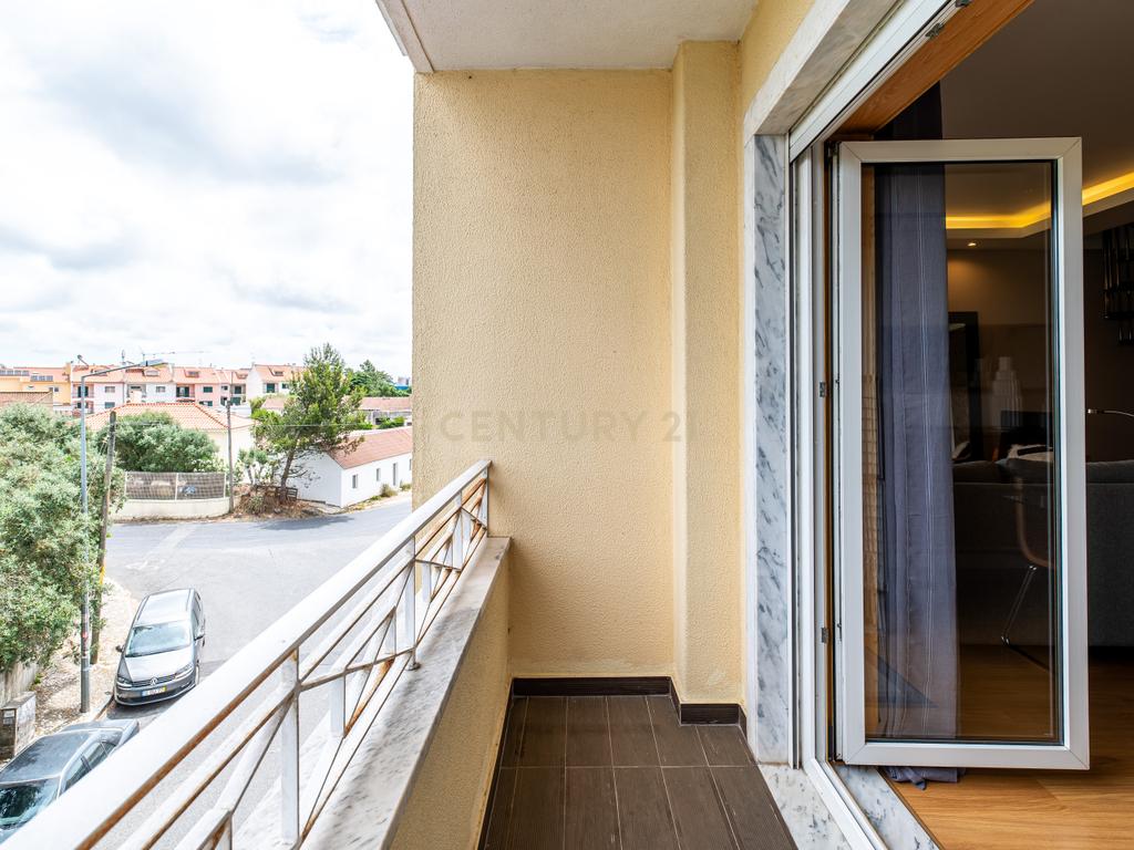 Apartamento T3+1 com Sótão de 100m² na Abrunheira – Oportunidade Única!   - Image 42