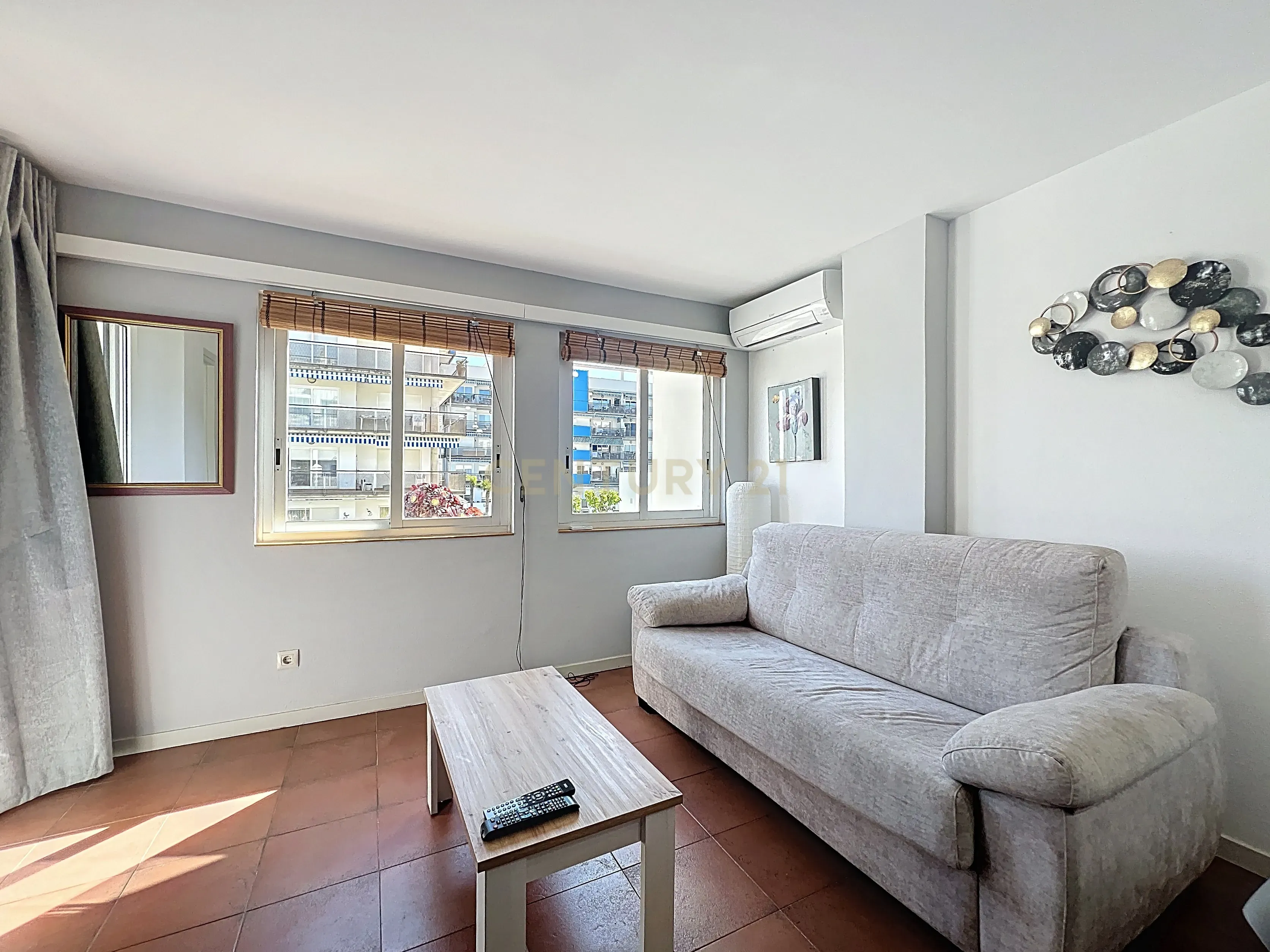 À venda – Apartamento com licença turística em Santa Margarita – Residência Royal Marine I - Image 13