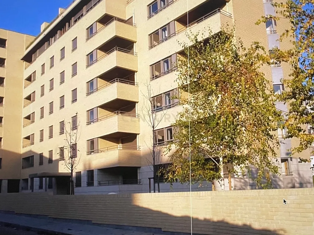 Apartamento T0 em Paranhos - Porto - Image 11