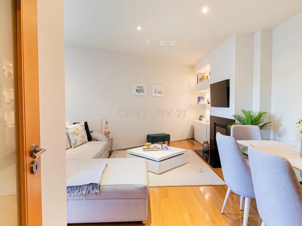 Apartamento T2 moderno em Braga - Image 2