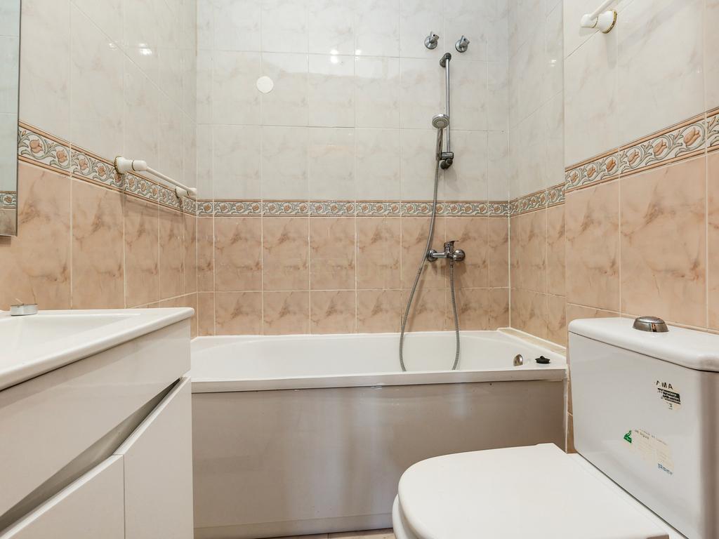 T3 na Amadora – Conforto, Espaço e Excelente Localização! - Image 8