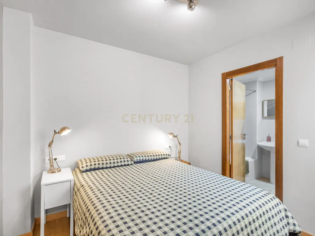 Apartamento virado a sul perto da praia de La Mata - Image 14