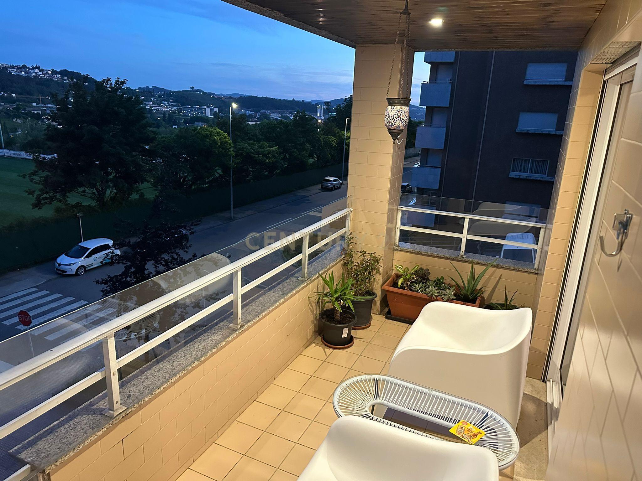 Apartamento T2 à venda em Costa, Guimarães — foto 2