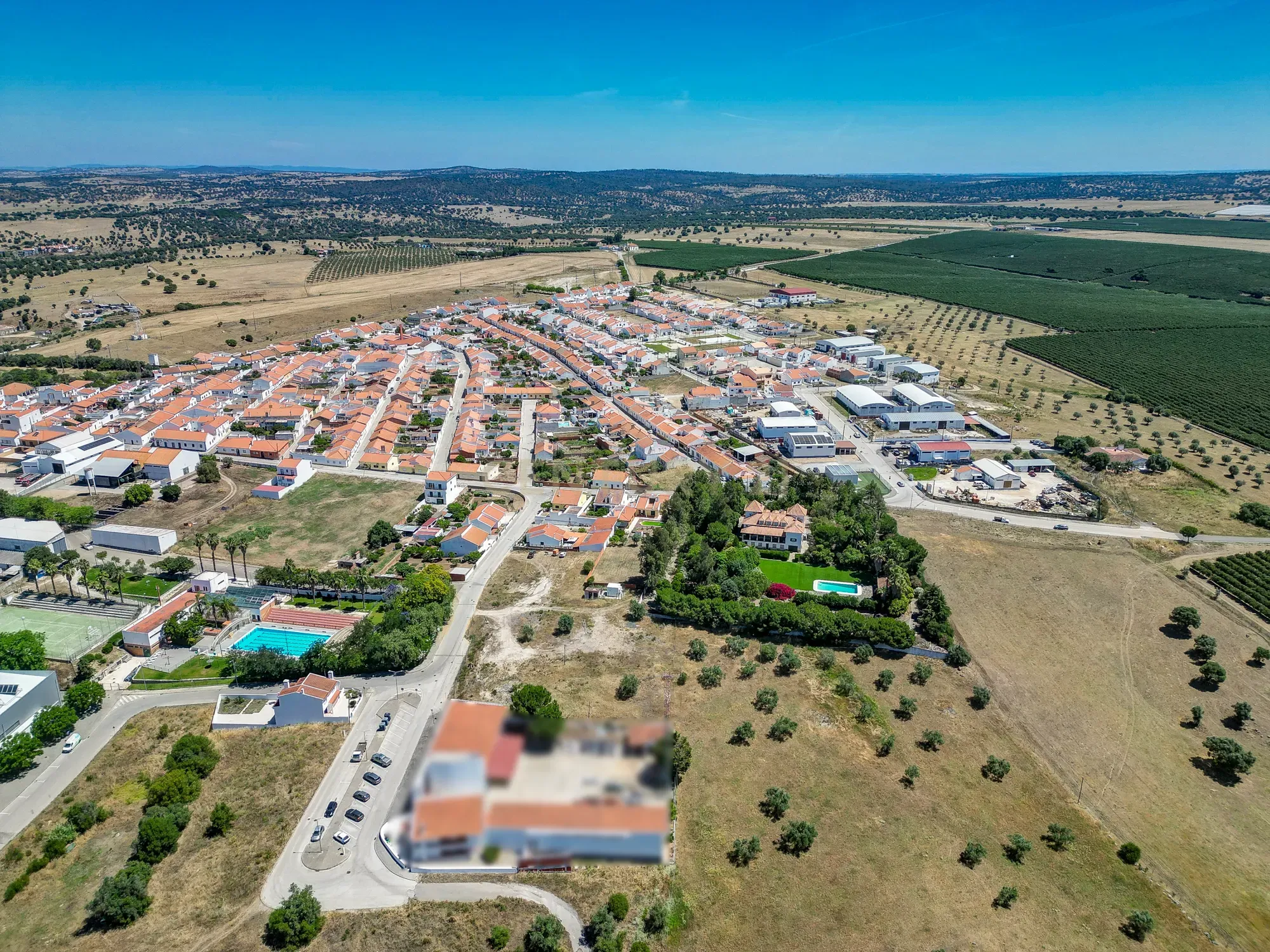 Fotografia 11 de Terreno Urbano com 2.500 m², capacidade construção de 1.500m2, habitacional