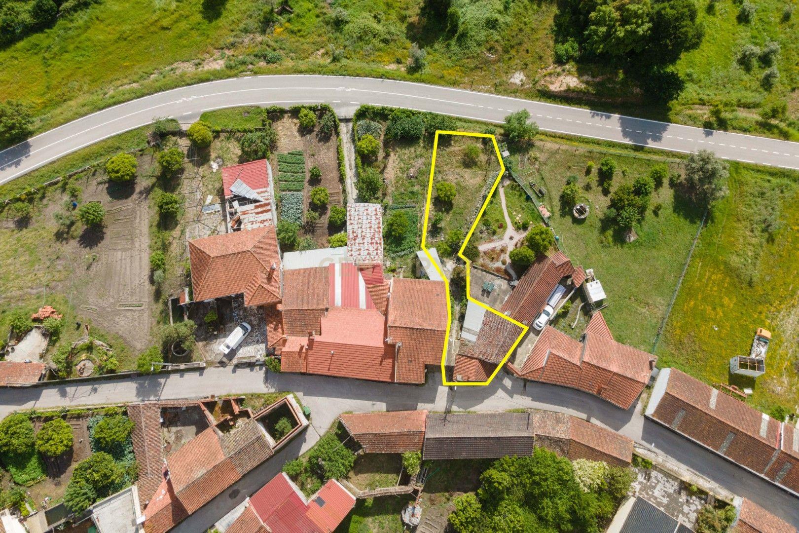 Fotografia 10 de Moradia p/reconstrução com terreno no Forcado – Vila Nova de Poiares