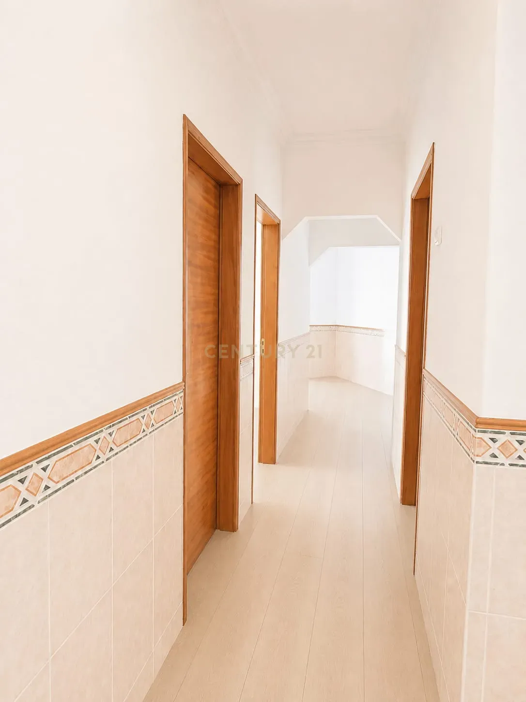 Fotografia 7 de Apartamento T2 na Mina – Amadora | Localização de excelência junto ao Parque Central