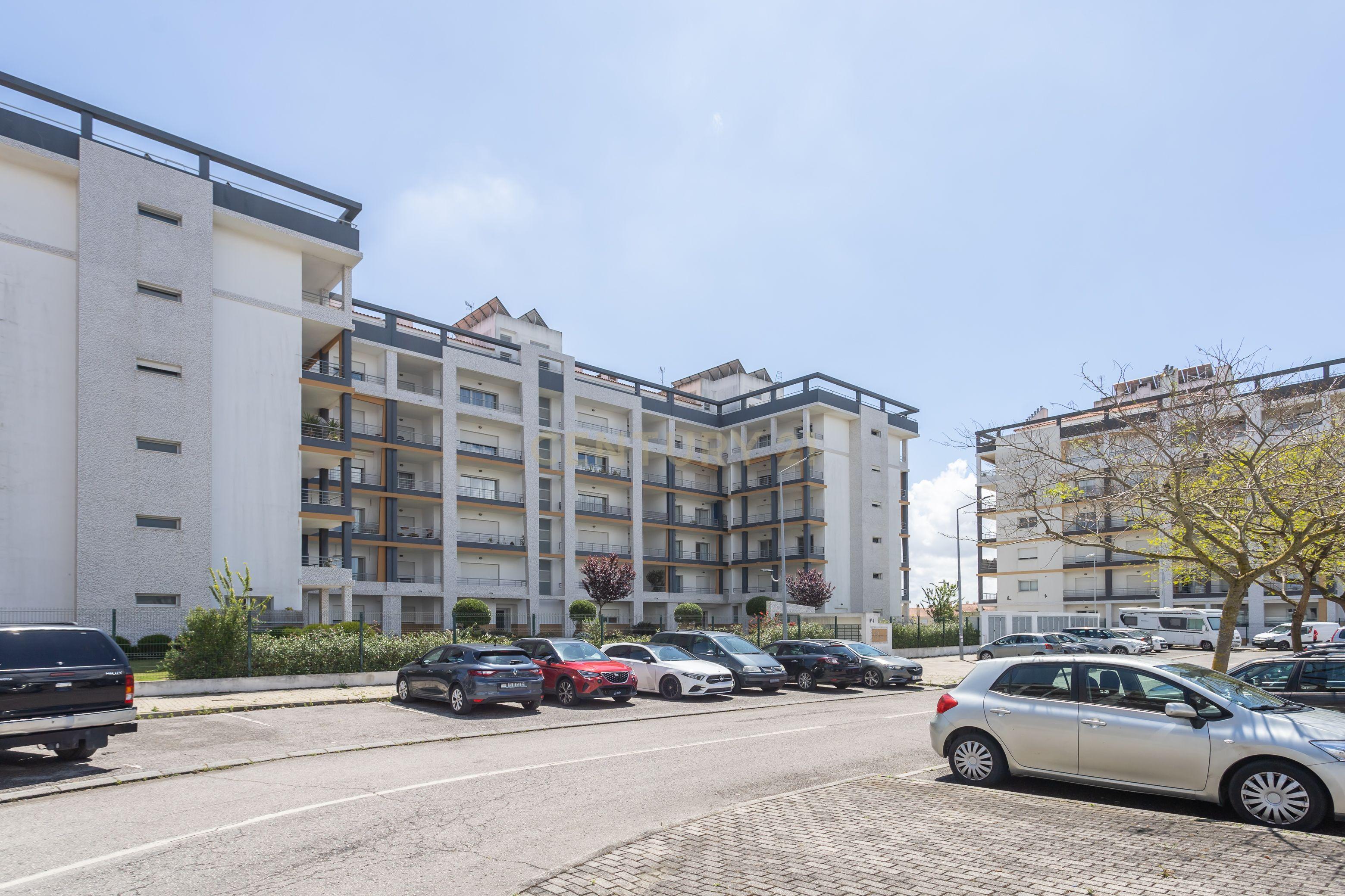 Apartamento T3 Condomínio Jardins da Ladeira, Aldeia de Paio Pires - Image 31