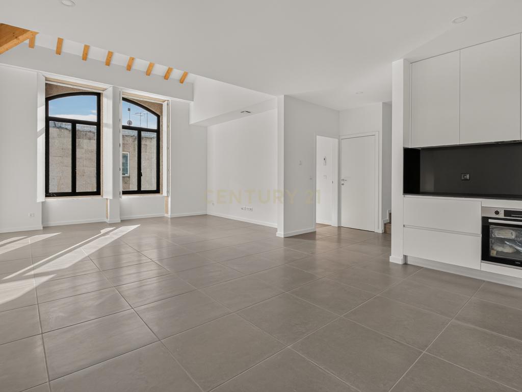 Apartamento/Moradia Duplex Novo com Terraço Privativo – Barroselas, Viana do Castelo - Image 3
