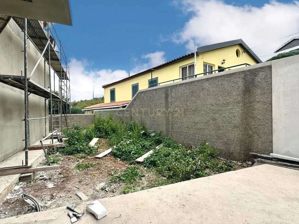 Moradia T3 - São Roque - Image 38