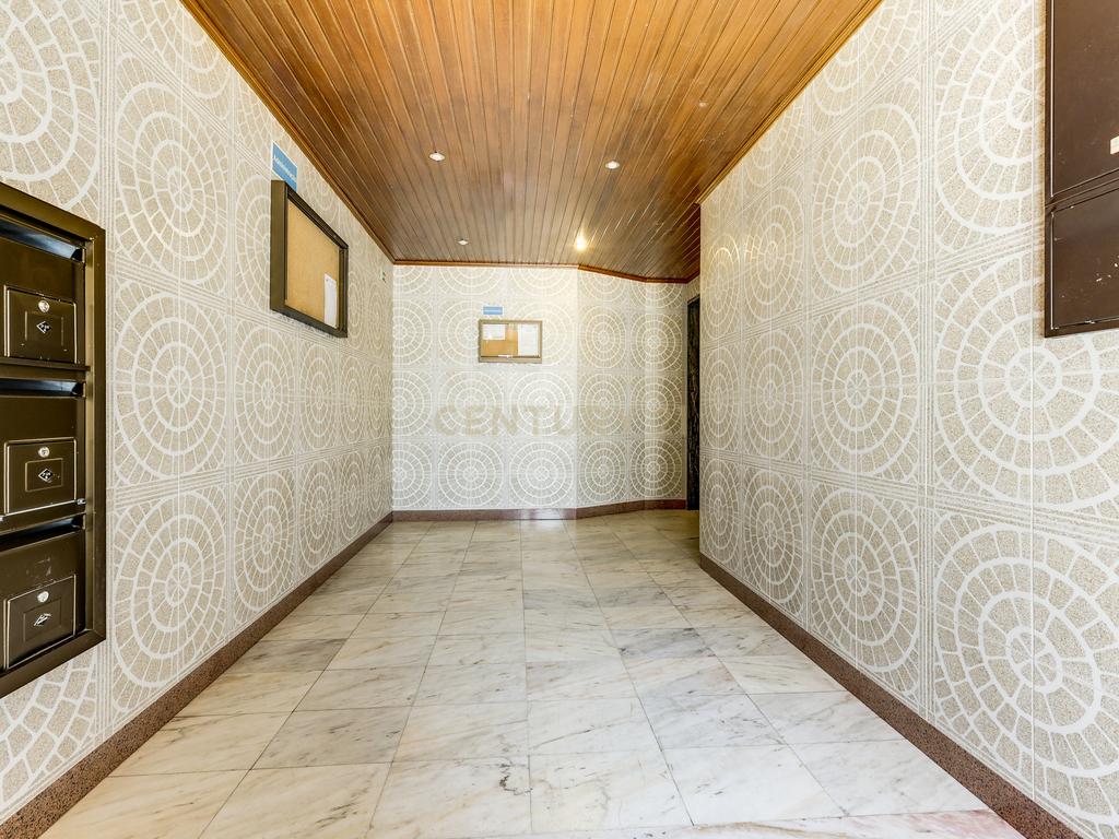 T2 para Arrendamento no Casal do Cotão, Agualva-Cacém — Último Andar com Vista Desafogada e Excelentes Acessos - Image 23