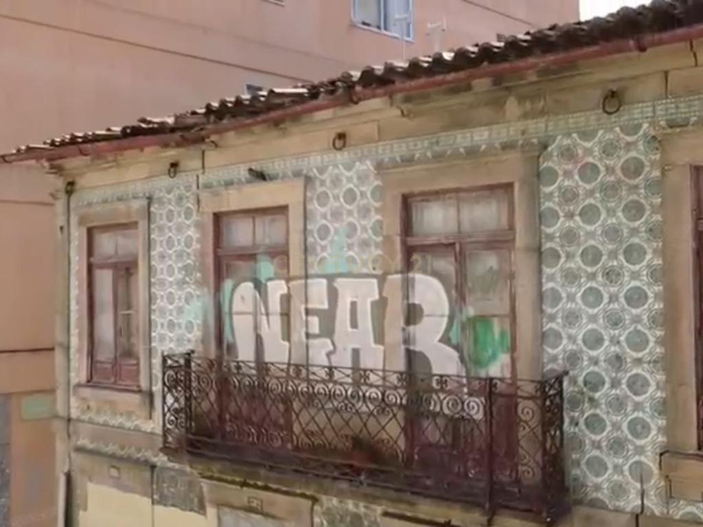 Prédio para reconstrução em Faria Guimarães - Image 10