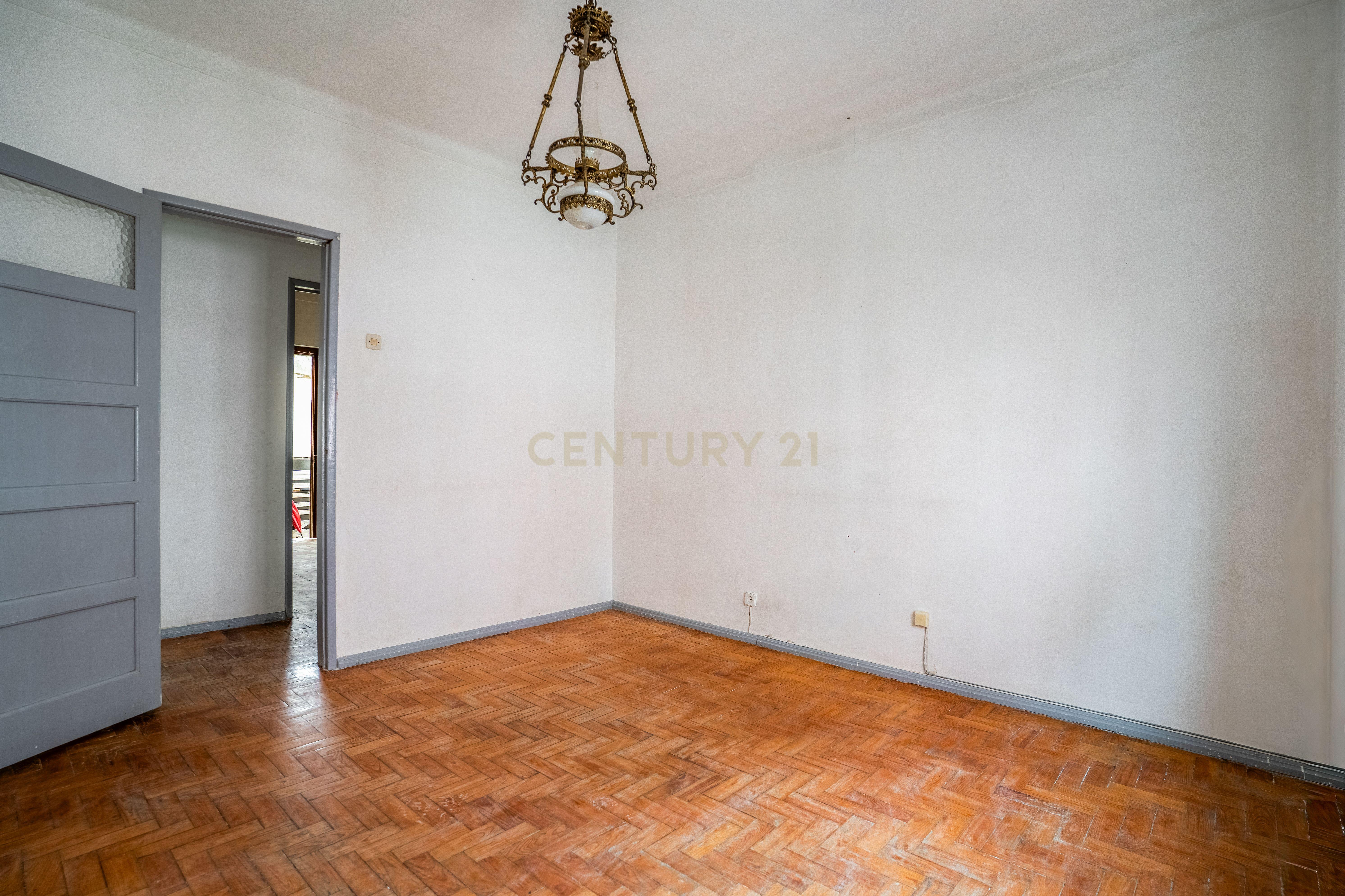 Apartamento T2 à venda em Caldas da Rainha - Santo Onofre e Serra do Bouro, Caldas da Rainha — foto 8