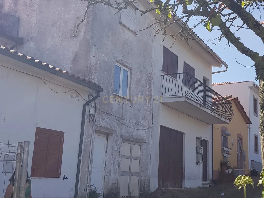 Moradia na zona histórica em Caminha. - Image 3