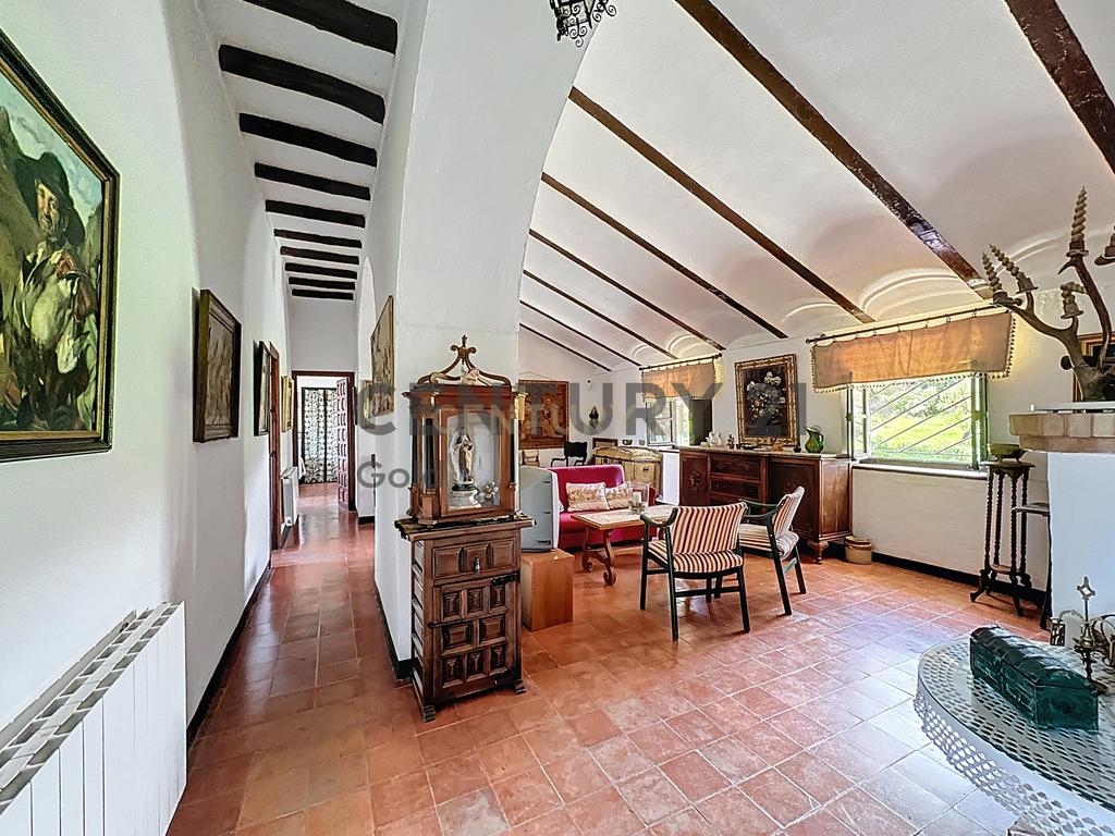 🏡 Encanto andaluz no coração da região: Casa histórica em Humilladero (Málaga) - Image 26