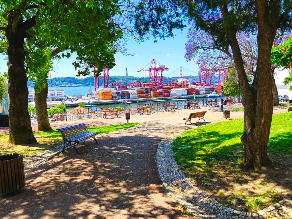 Apartamento T0 Lisboa com Licença AL Yield 10% - Image 14