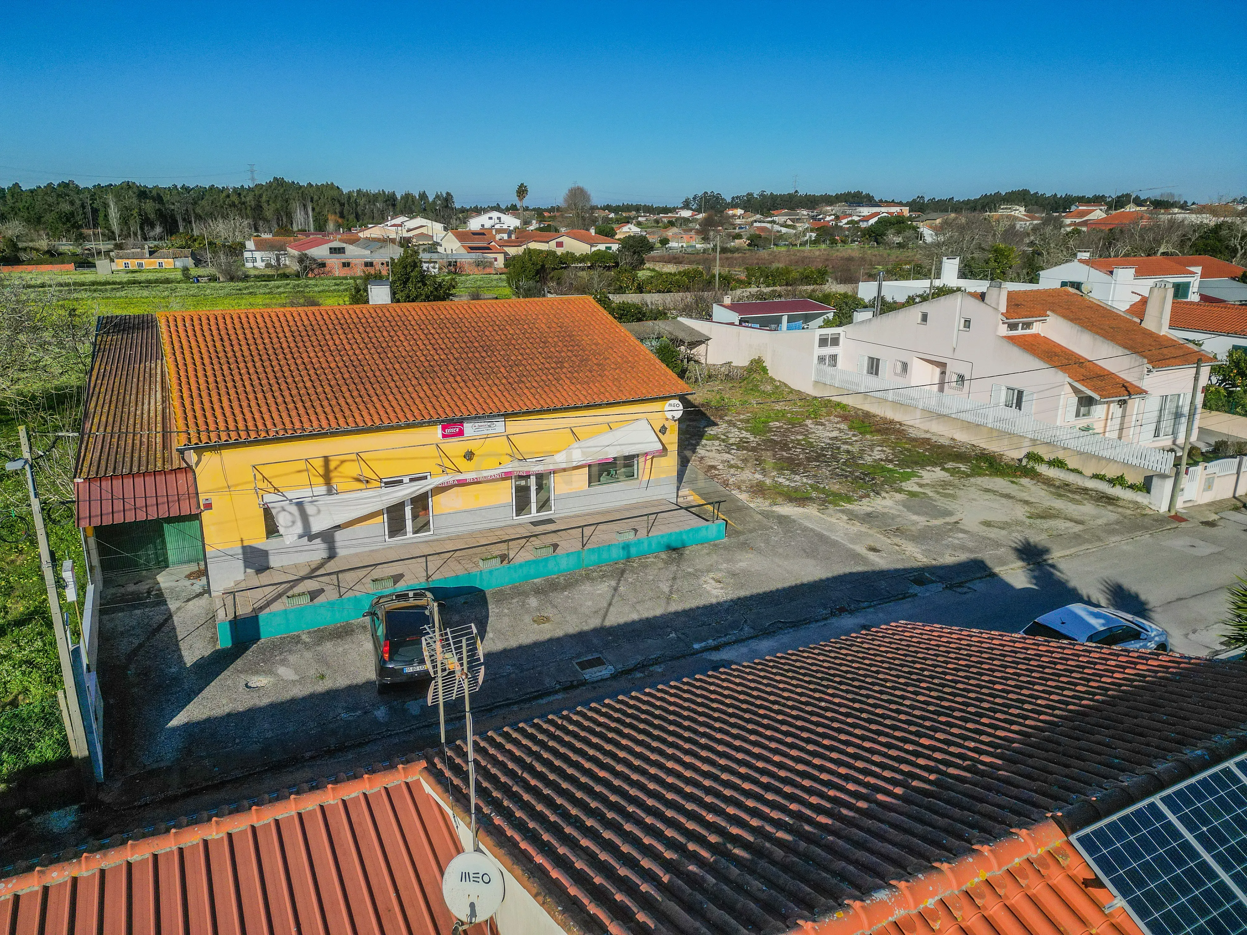 Fotografia 3 de Estabelecimento Comercial - Antigo Restaurante - Lavos, Figueira da Foz