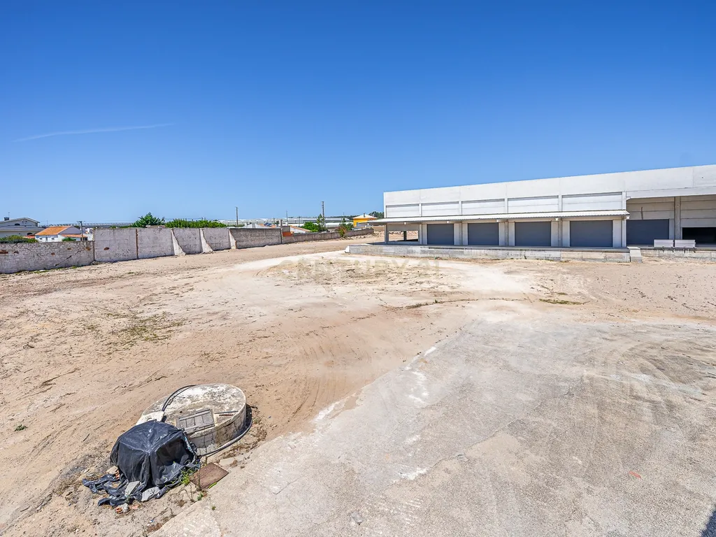 ARMAZEM PARA VENDA EM TORRES VEDRAS - Image 27