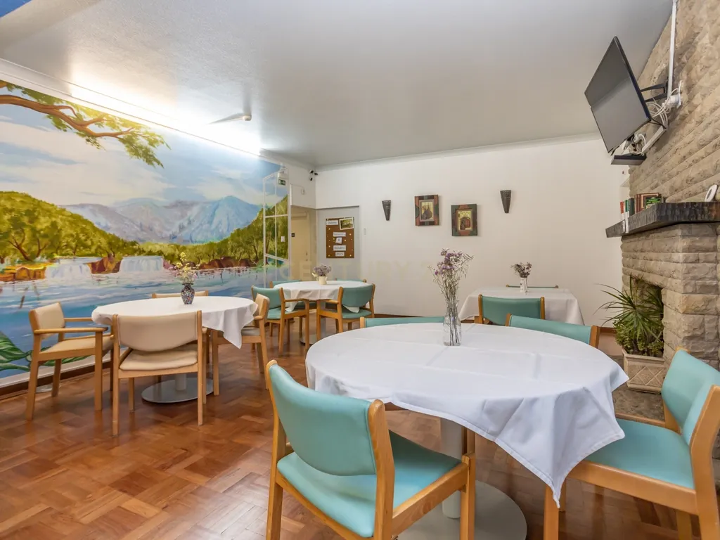 Fantástica Moradia Versátil com Piscina e Jardim, junto a serra da Arrábida – Setúbal - Image 23