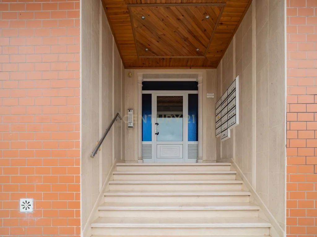 Espetacular Apartamento T3 em Leiria com Vista Panorâmica - Image 16