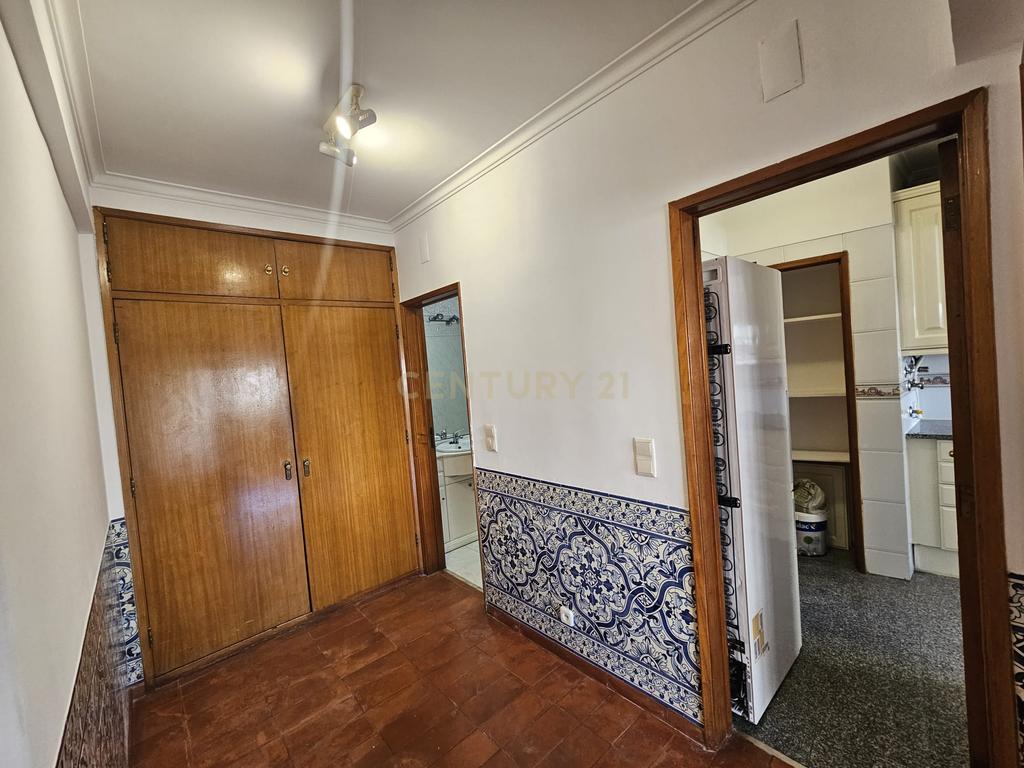 APARTAMENTO PAÇO DE ARCOS - Image 5