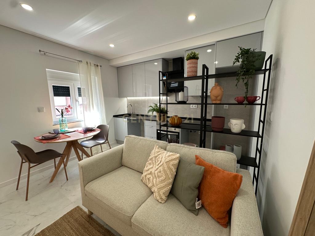 Apartamento T2 no Prior Velho, Loures! - Image 7