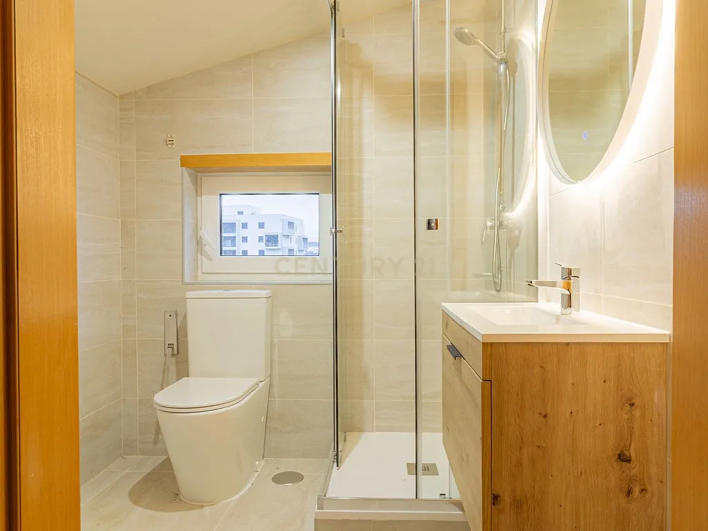 Duplex T3 em Bragança - Image 25