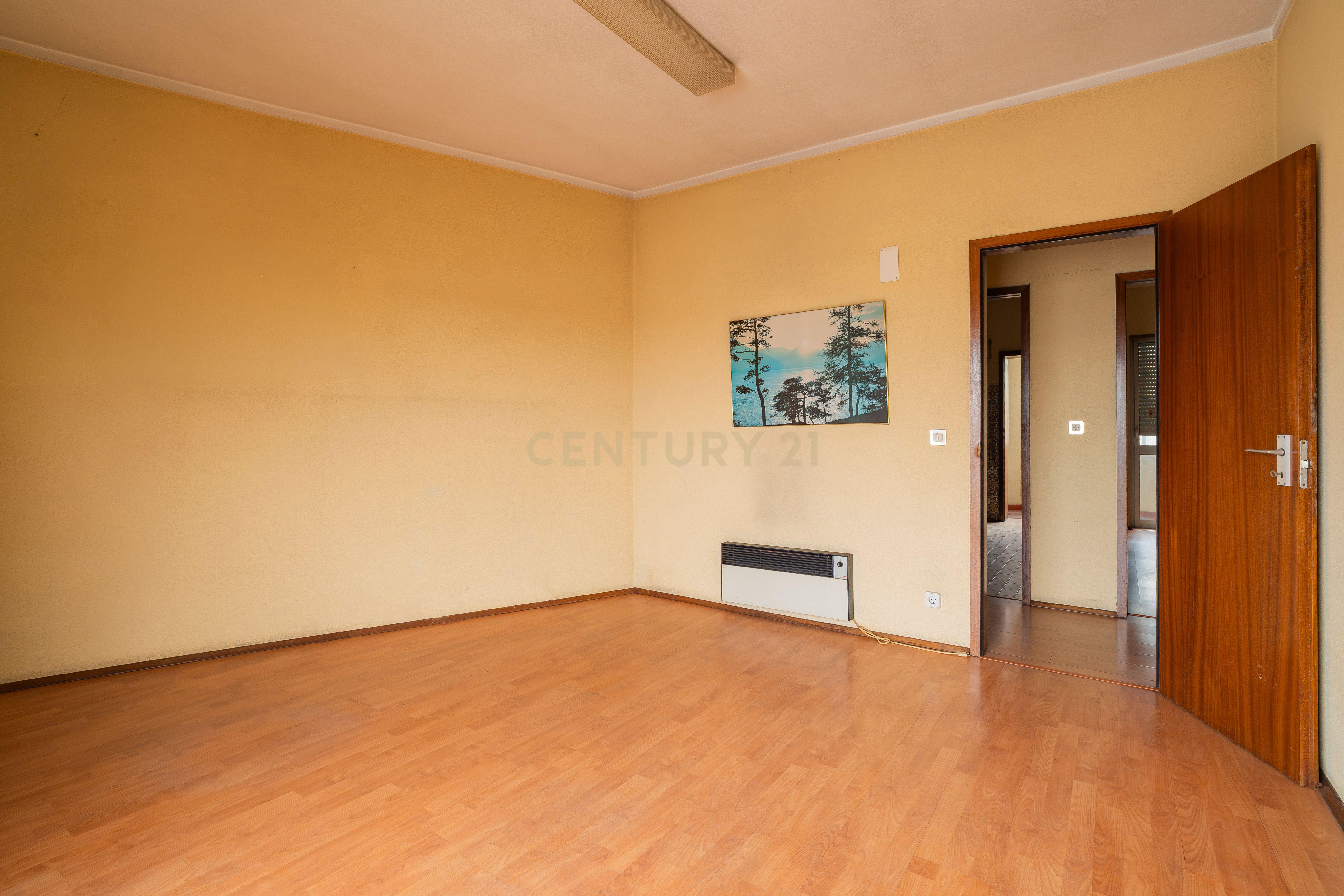 Fotografia 4 de Apartamento T2 em Marinha Grande - Oportunidade Única!