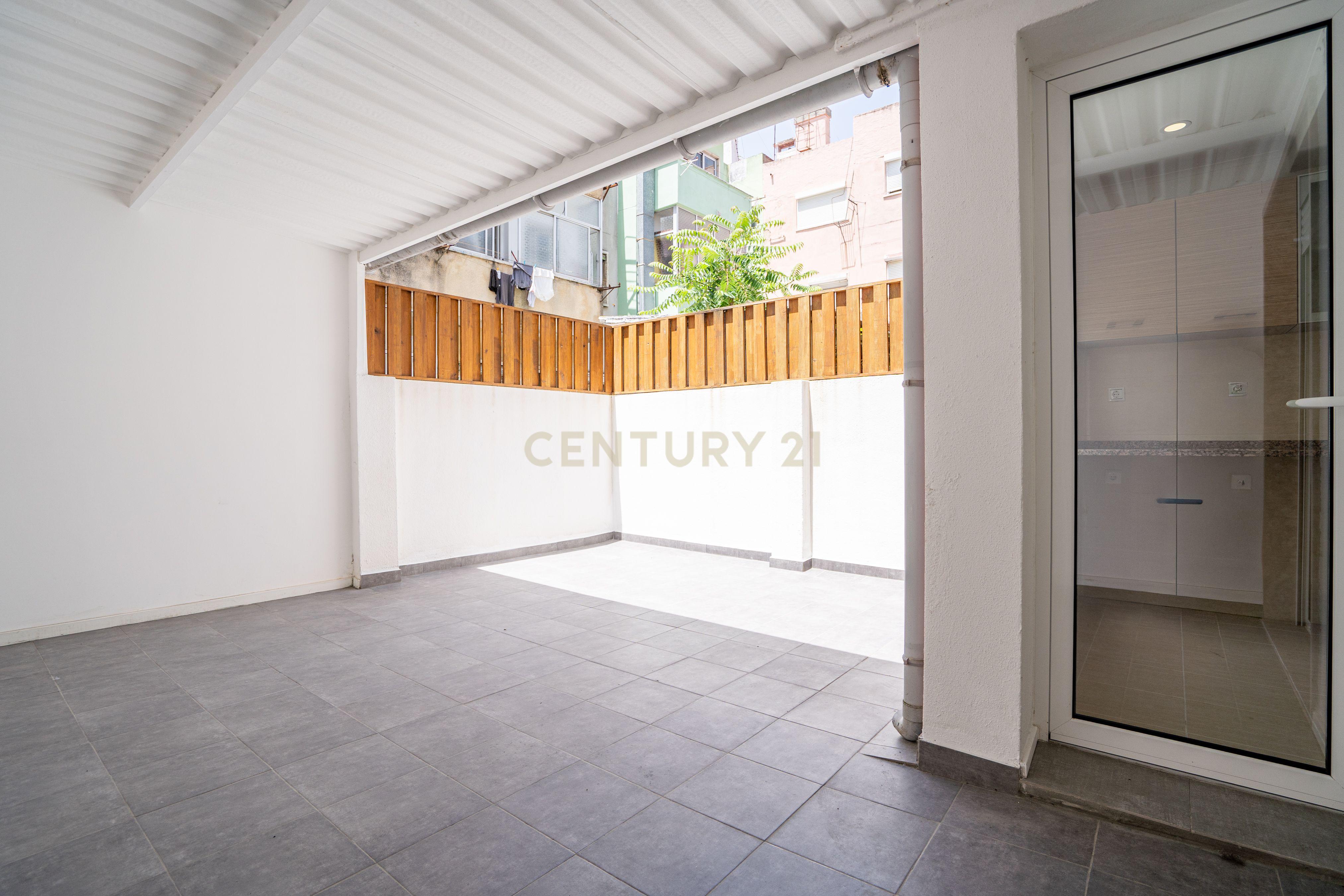 Apartamento Remodelado em Moscavide, Loures - 2 Quartos com Terraço - Widok 4