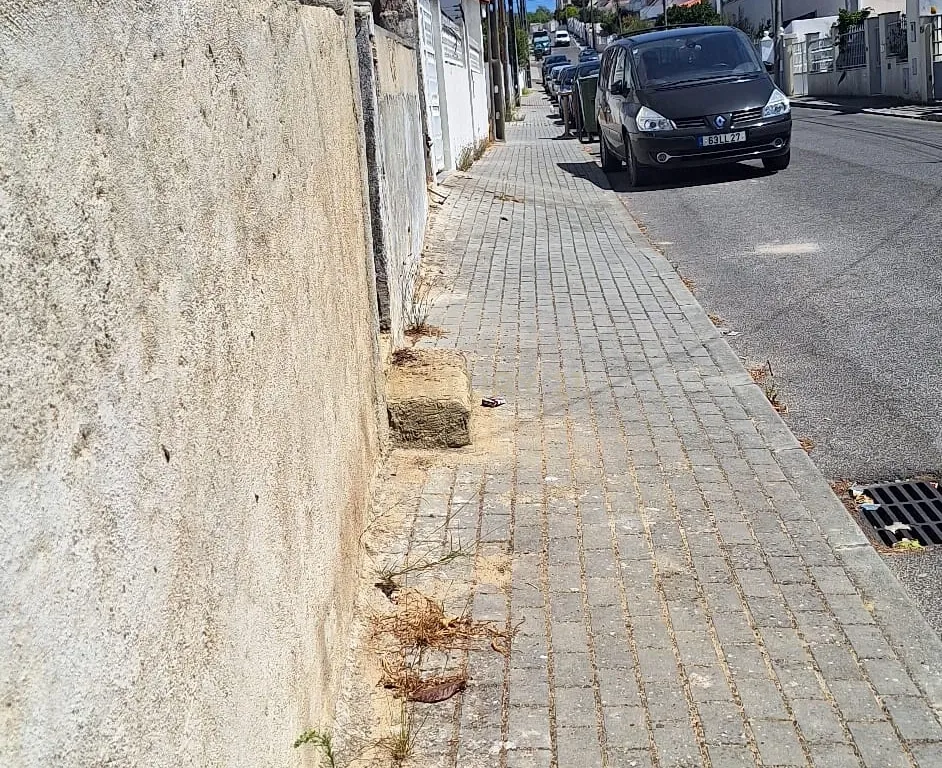 Lote de Terreno - Charneca da Caparica – Excelente Localização - Image 5