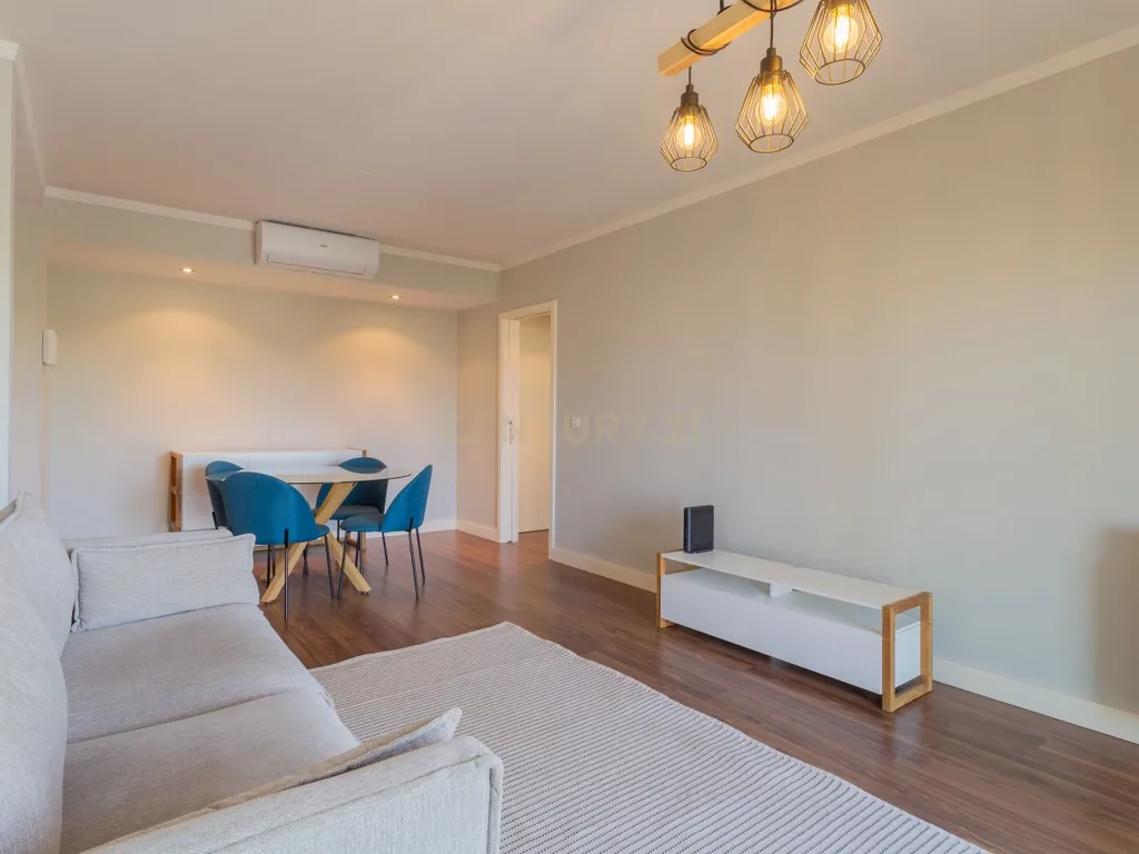 Apartamento como Novo, para arrendamento, na Caparica, Almada - Image 1