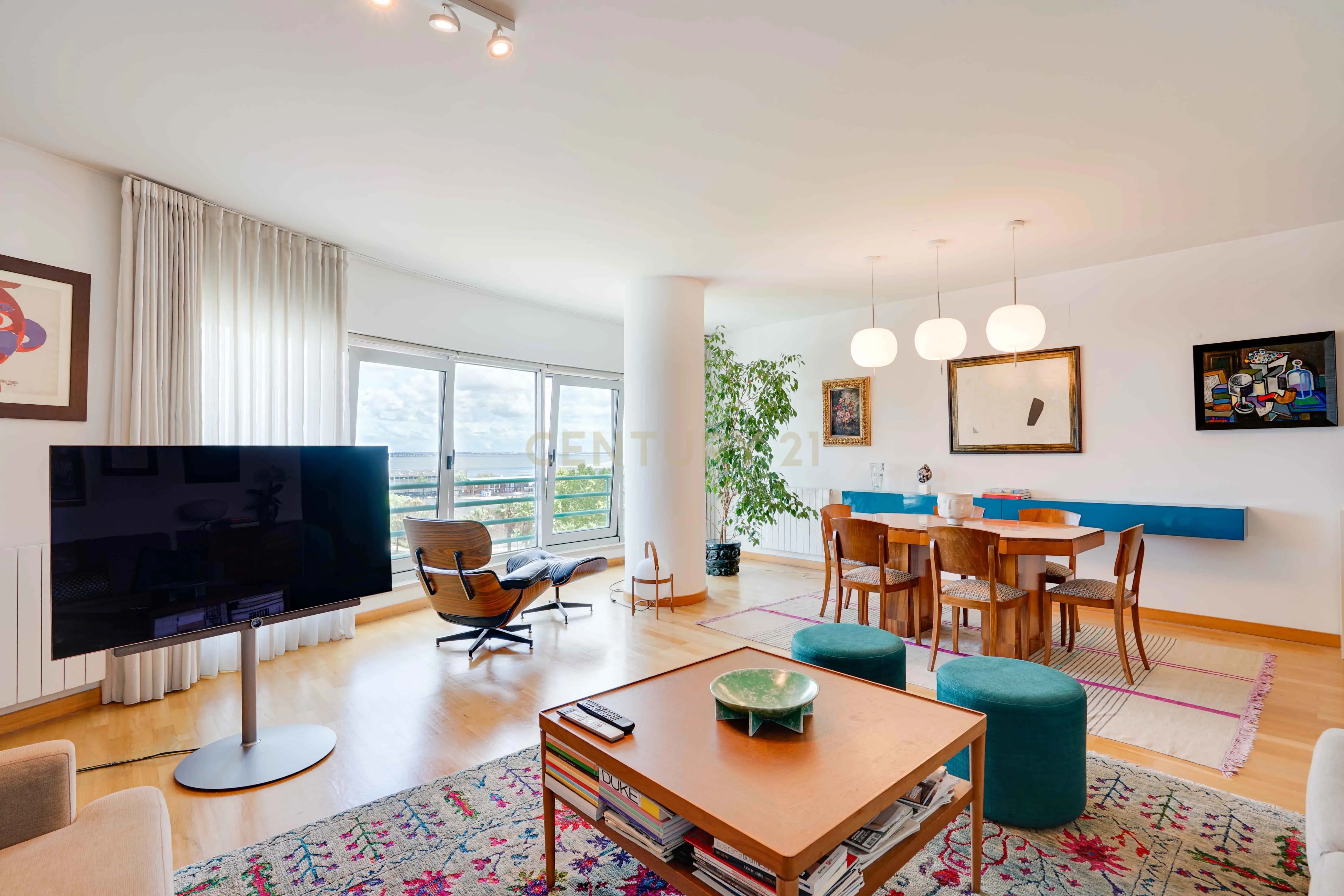 Apartamento T3 com Vista Panorâmica para o rio no Parque das Nações - Image 4