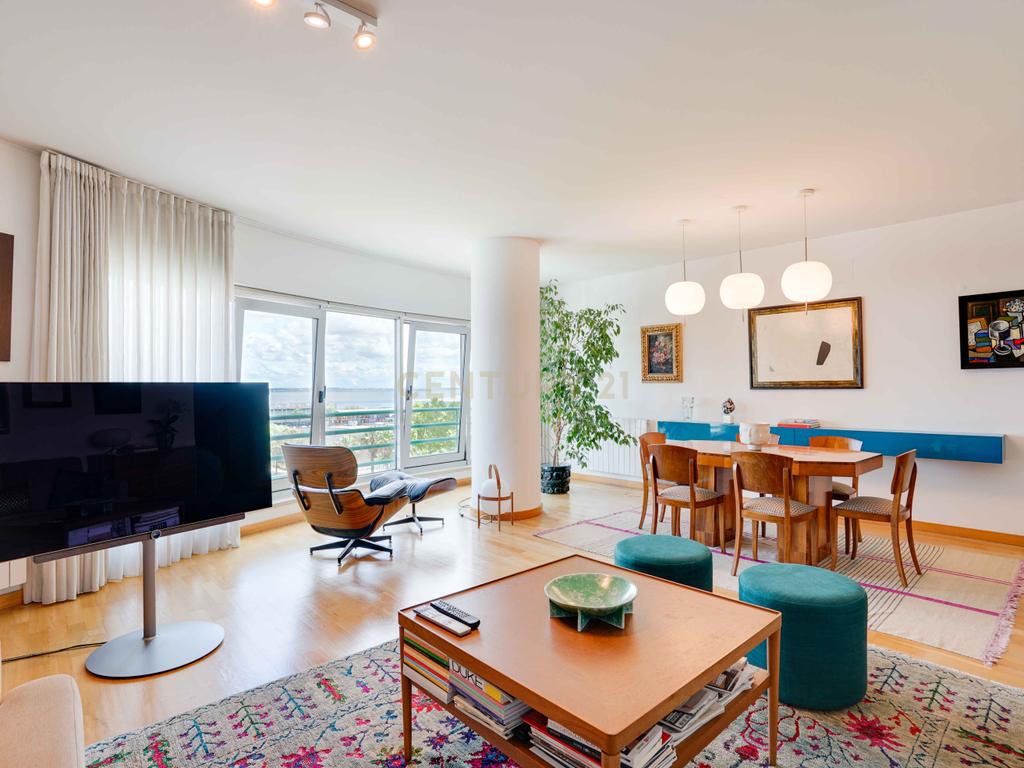 Apartamento T3 no Parque das Nações com Vista Panorâmica para o rio  - Image 1