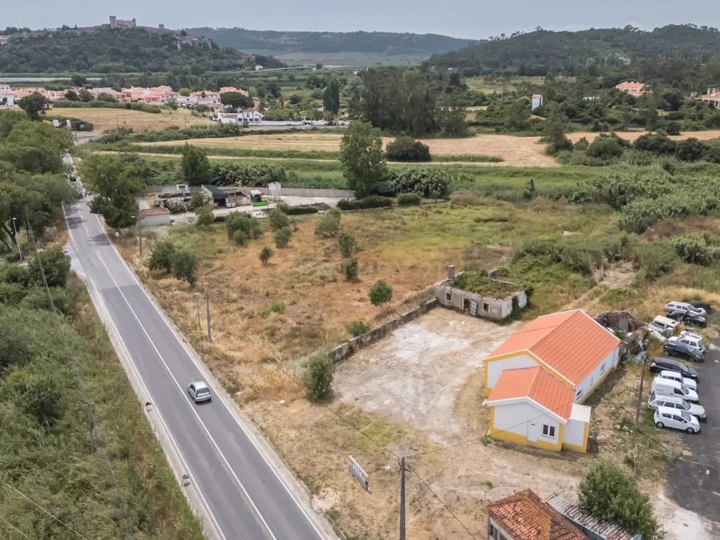 Moradia para Reabilitar com Projeto Aprovado em Óbidos - Image 16