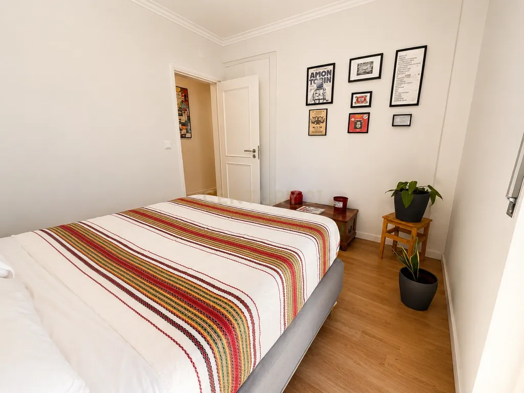 Apartamento T2 Renovado | Fontainhas | Cascais - Image 26
