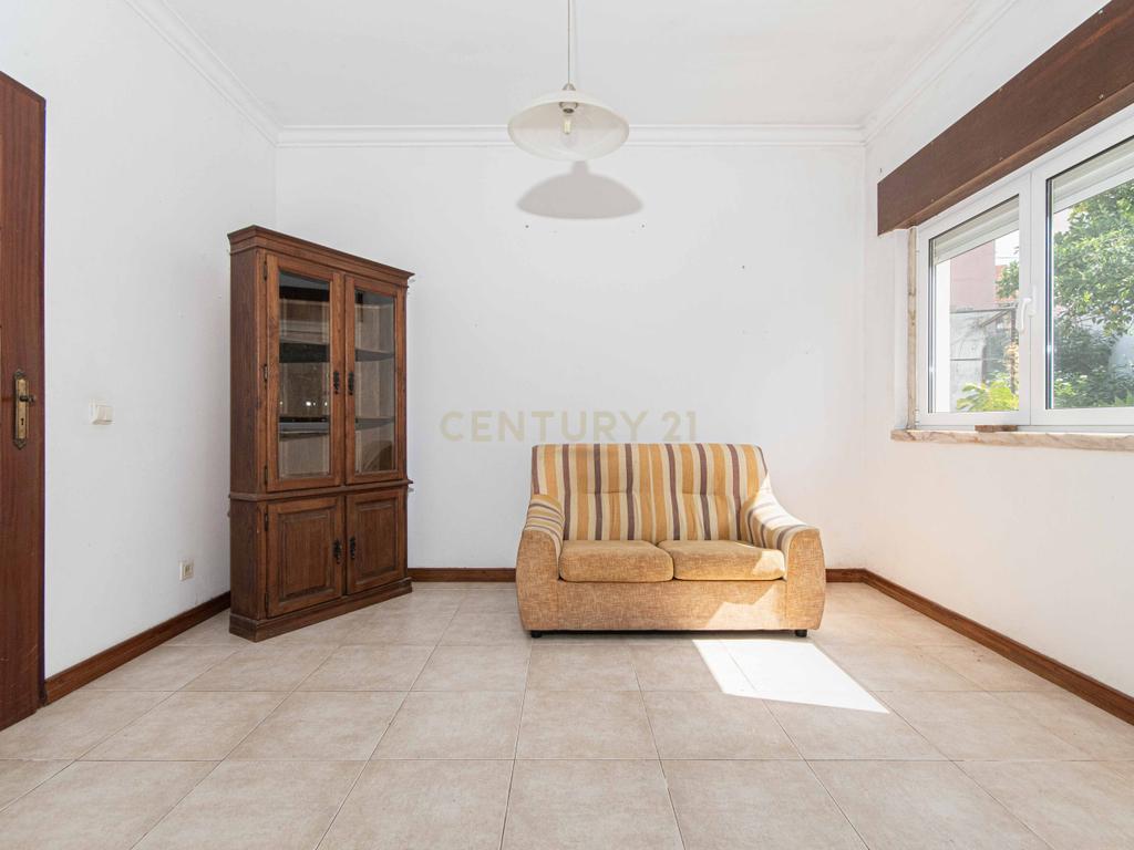 Moradia T3 em São João dos Montes - Image 24