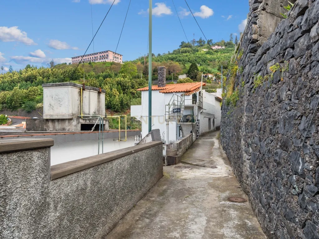 Moradia no Livramento, Funchal - Excelente Oportunidade de Investimento - Image 17