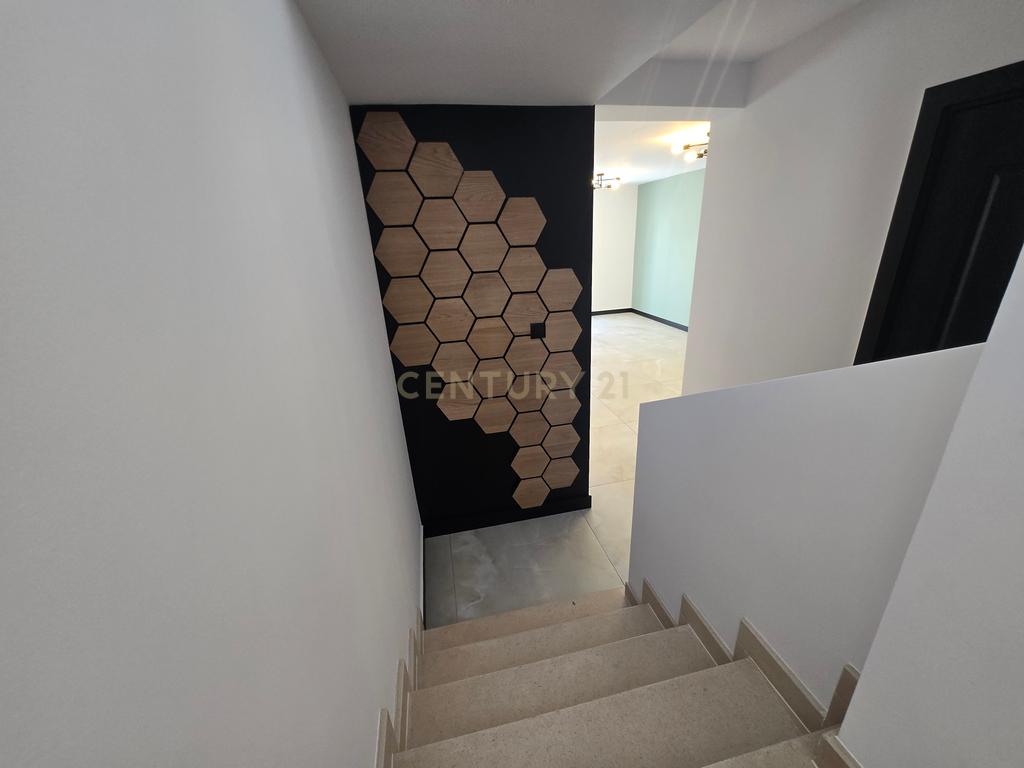 Luxuoso Duplex T2+1 na Urb. Vilaflor, Vilamoura *Renovado* - Image 16
