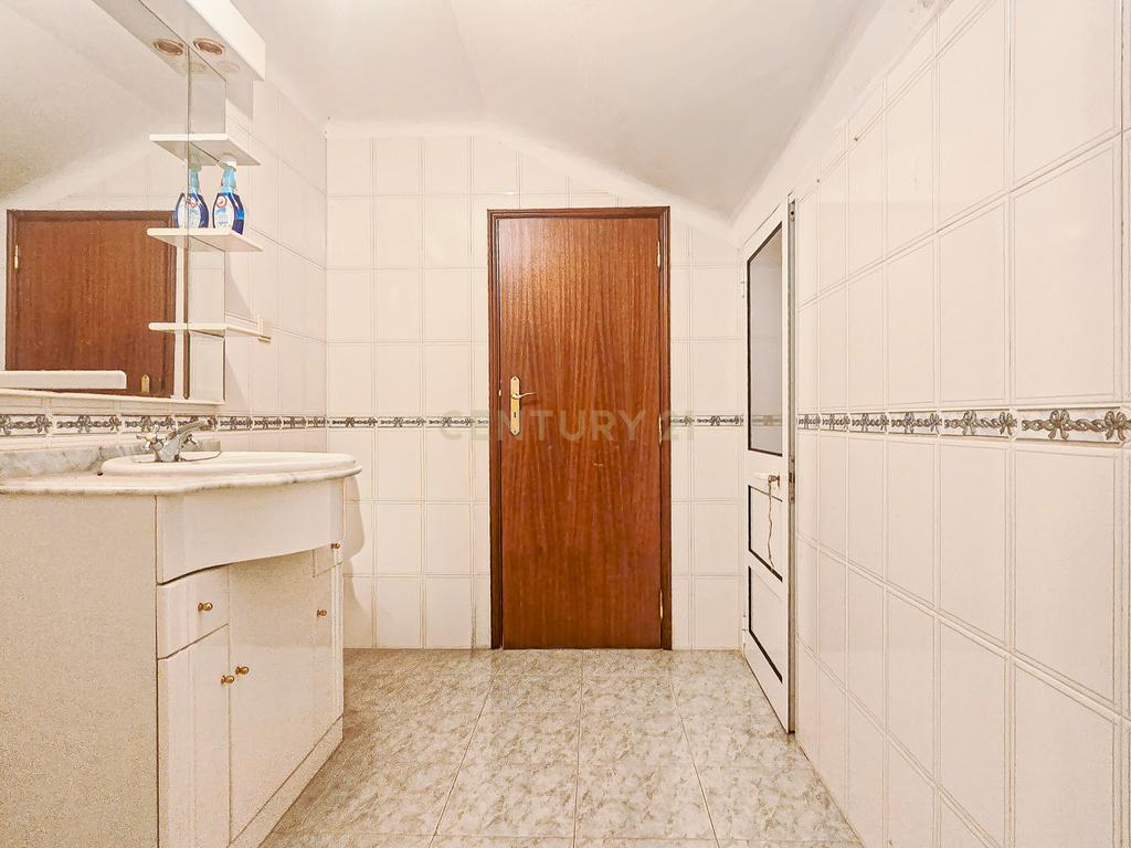 Apartamento T2 + 1 em Pinhal Novo, Palmela Arrendamento - Image 23
